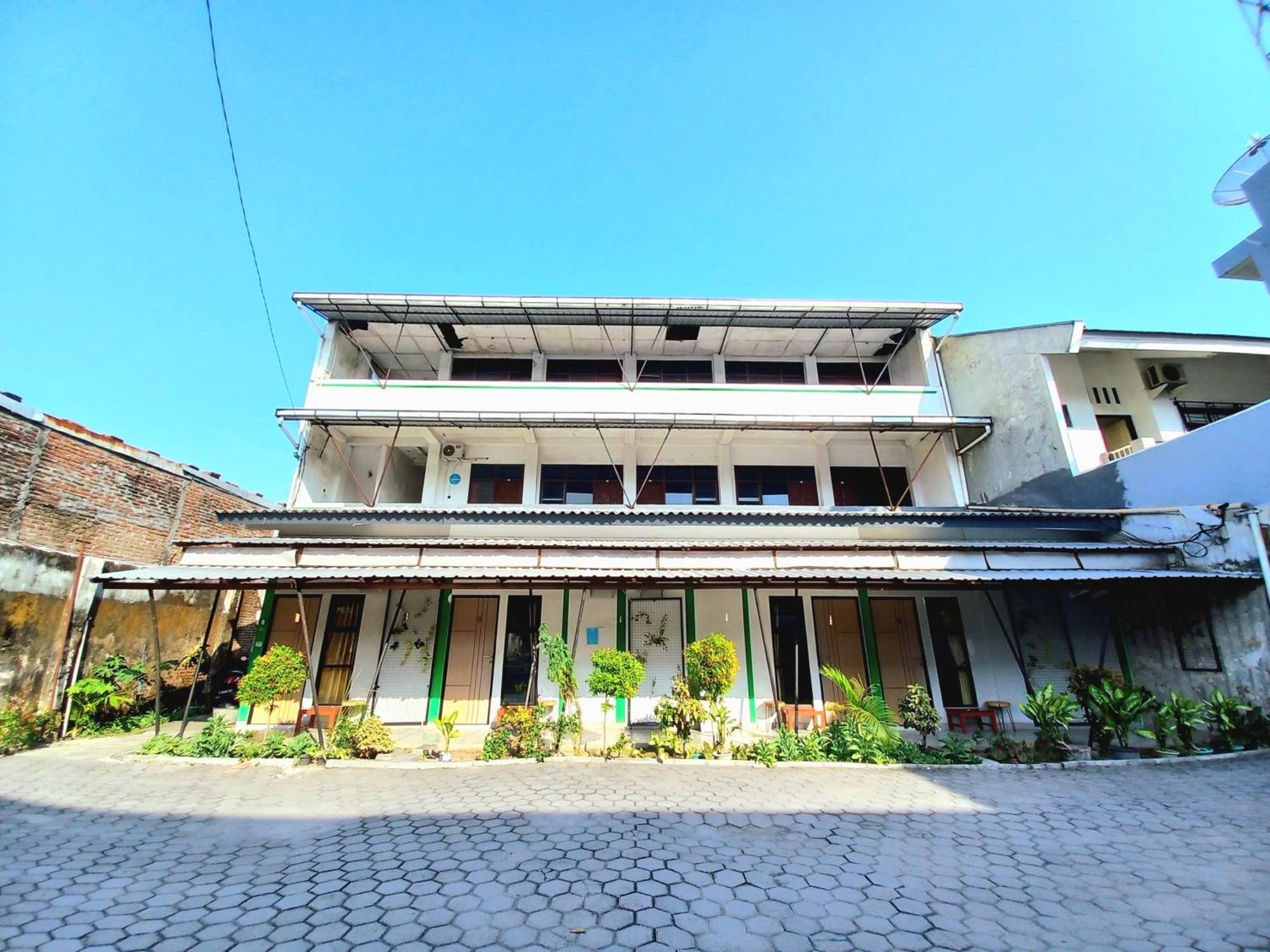 Hotel Jogja Kili Suci By Simply Homy Yogyakarta Dış mekan fotoğraf
